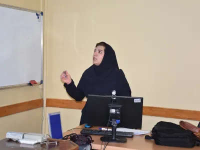  دفاع پایان نامه زهرا خواجه ورنامخواستی دانشجوی کارشناسی ارشد مهندسی بهداشت حرفه ای